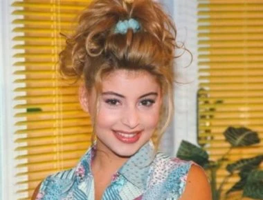 Αγνώριστη η Άννα Μαρία Λογοθέτη - Πώς είναι σήμερα το κορίτσι του «3,2,1» (βίντεο)